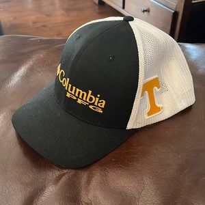 Tennessee Columbia PFG Hat - hardly worn